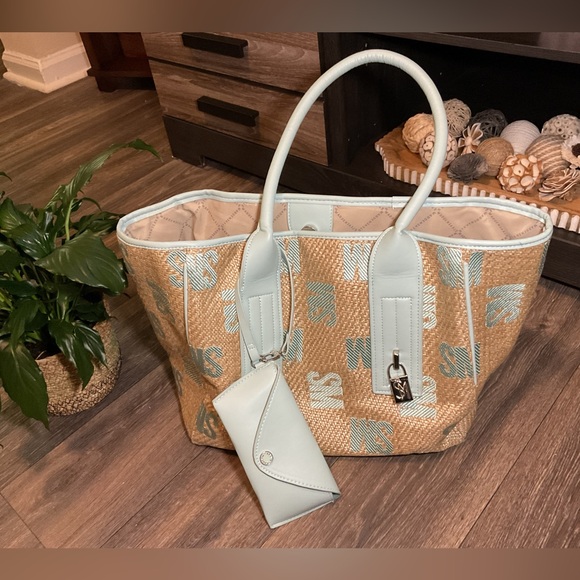 Steve Madden Tan and Light Blue Tote Bag - Picture 4 of 6